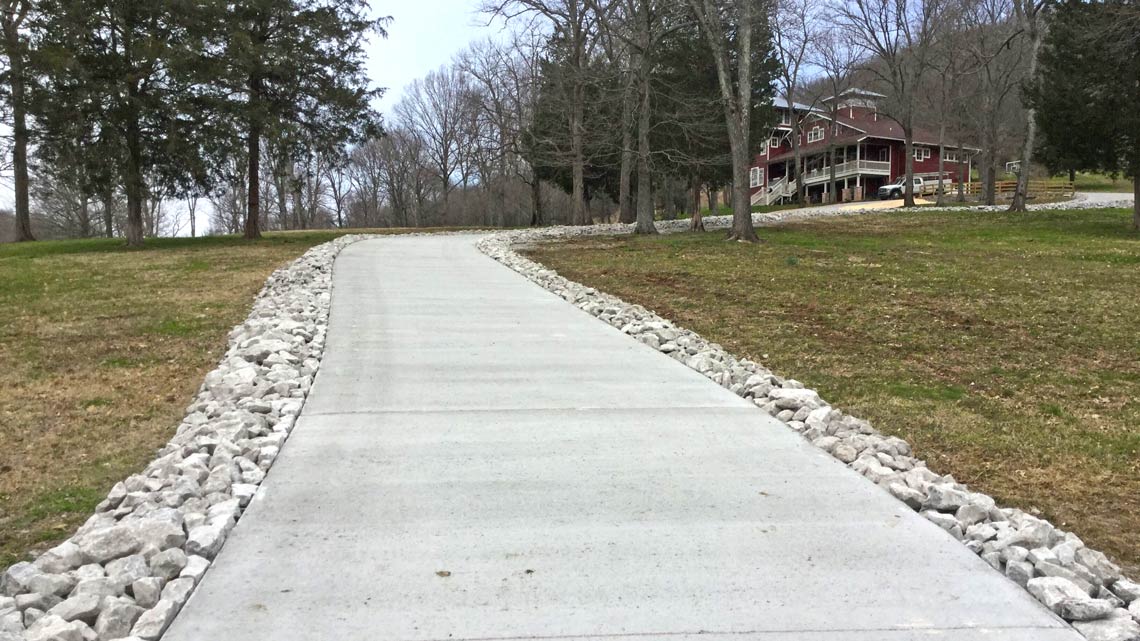 Concrete driveway to house Nashville