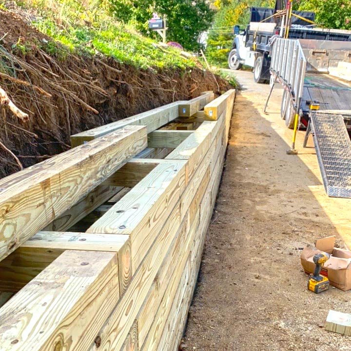 New retaining wall structure