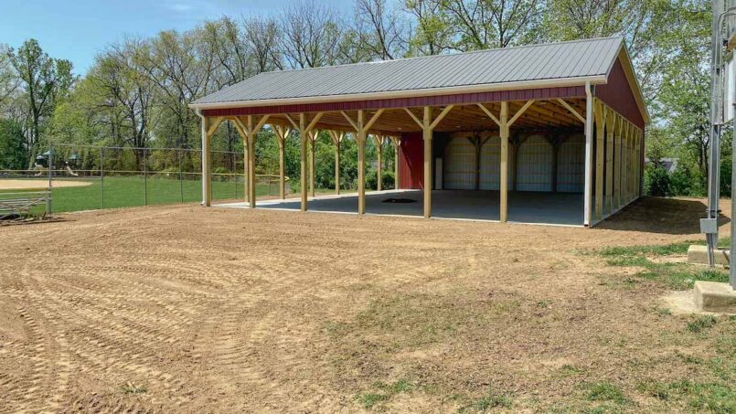 Pole barn complete